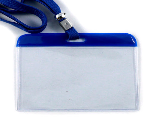Bảng tên nhựa cứng ngang 8x10cm-1