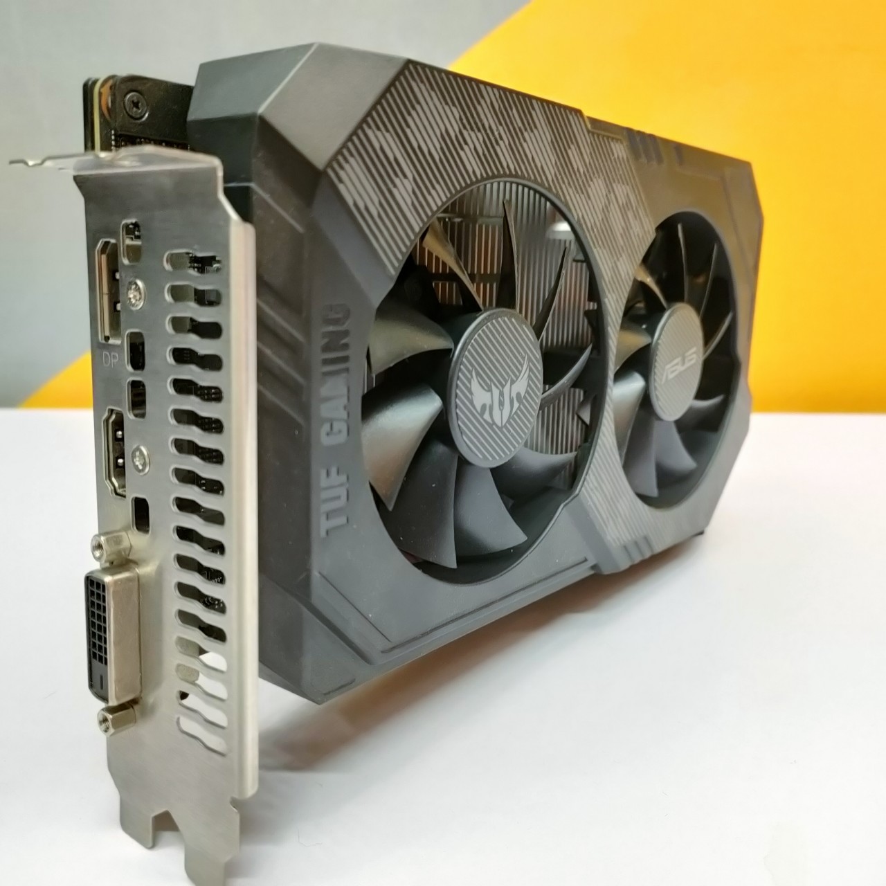 Card Vga Asus TUF GTX-1660S-6G Gaming Super VAT